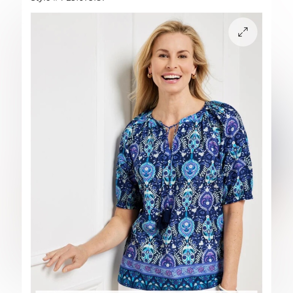 Talbots plus‎ size pleated sleeve top-floret medallion. Worn 1x. Retail 89.50.